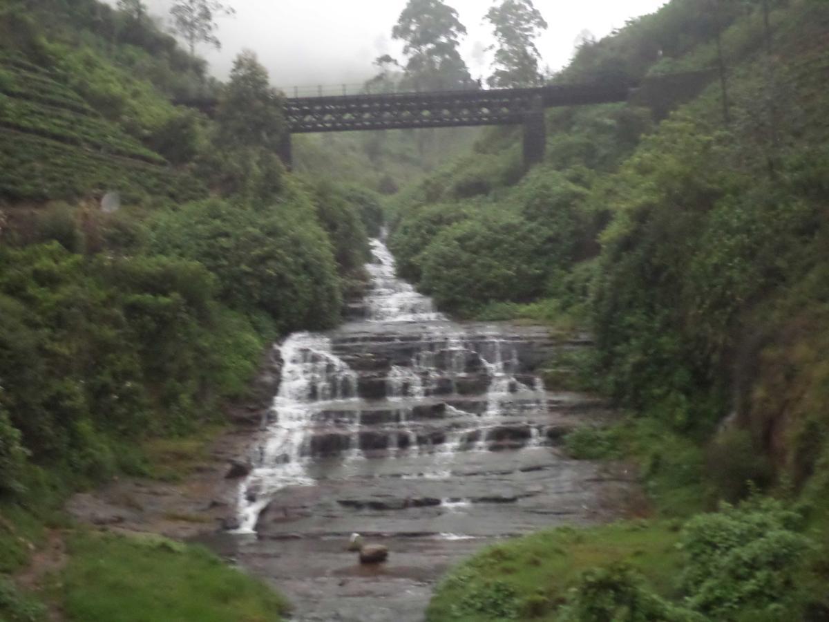 The Train View Bed and Breakfast Nuwara Eliya Eksteriør billede