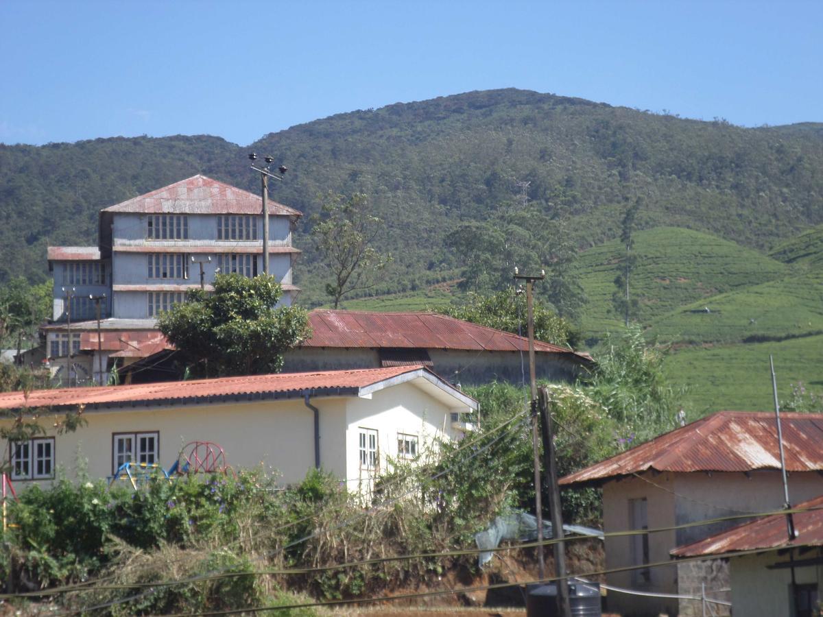 The Train View Bed and Breakfast Nuwara Eliya Eksteriør billede